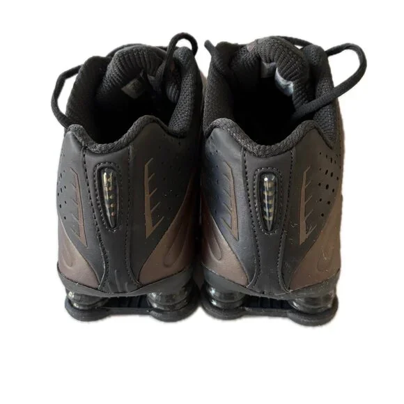 Nike Shox R4 Ironstone Off Noir AR3565-007 Women's Size 8 NEW - Picture 7 of 8